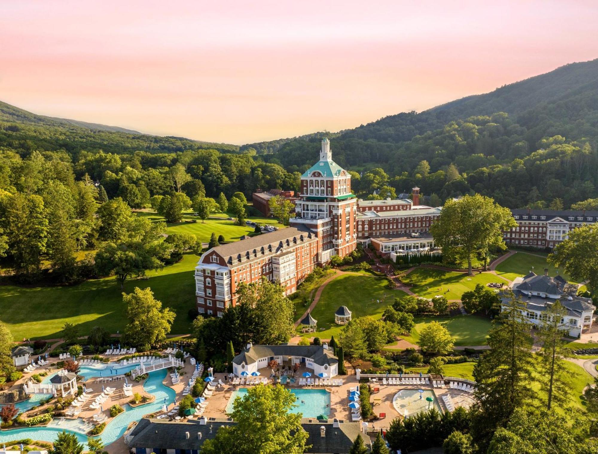 The Omni Homestead Resort & Spa Hot Springs Buitenkant foto